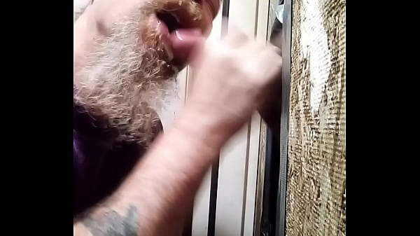 Gloryhole cum