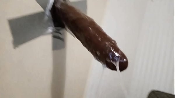 Dildo fantasy (GloryHole)