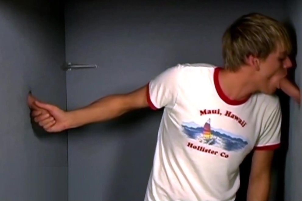 Hot Young Twink Glory Hole Fun