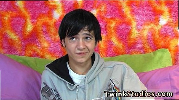 Sexy chat with lusty twink