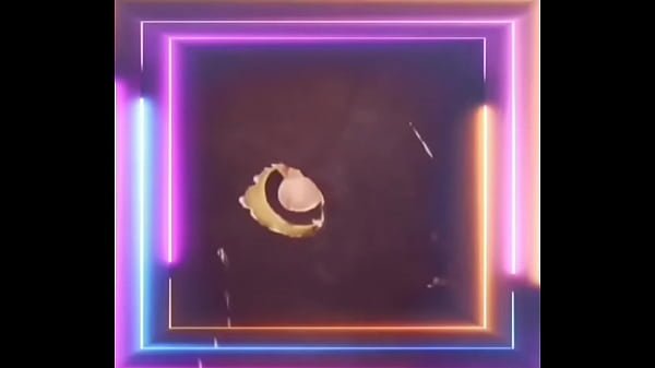 Big dick enters gloryhole