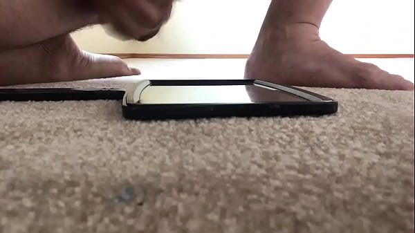 Sucking up my cum again