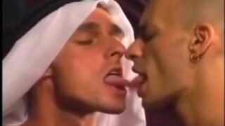 Gay Kissing Compilation n°1